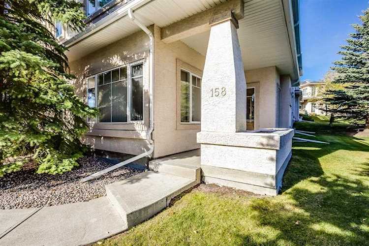 158 Edgeridge Terrace NW Calgary, AB T3A 6C2