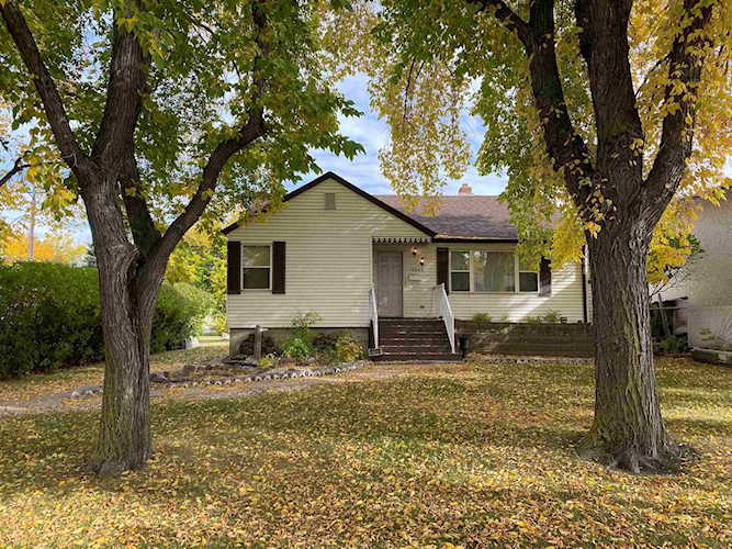 12345 76 Street Edmonton, AB T5B 2E3