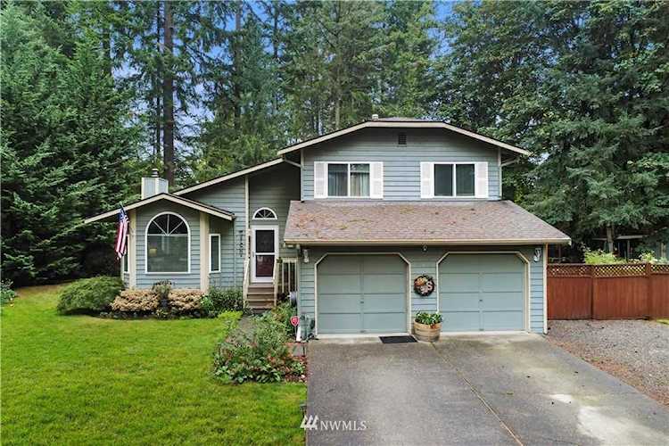 33207 205th Ave SE Auburn, WA 98092