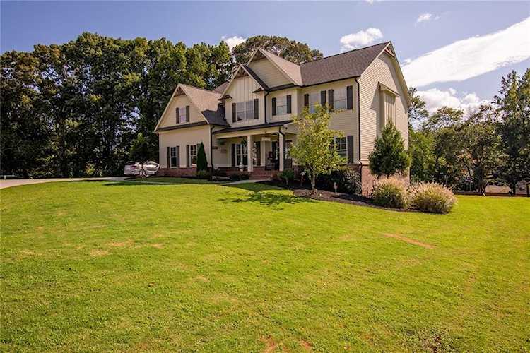 3043 Holbrook Campground Rd Alpharetta, GA 30004