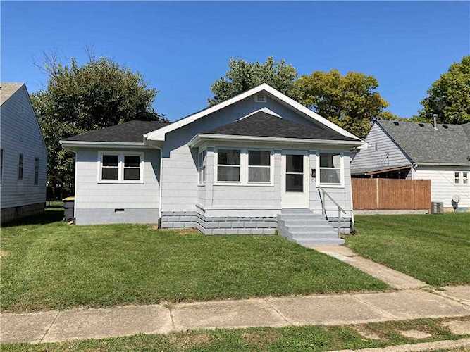 816 E 32nd St Anderson, IN 46016 | MLS 21814420 Photo 1