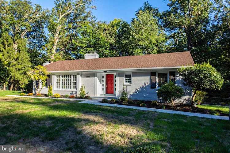 3913 Malcolm Ct, Annandale, VA 22003 MLS #VAFX2025284 - Pleasant Ridge Photo 1