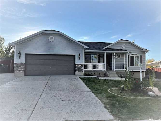 4236 S 6000 W West Valley City, UT 84128