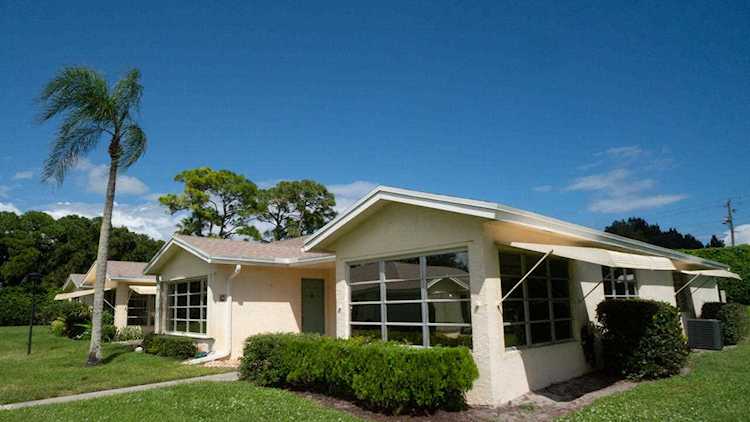 5037 Lakefront D Boulevard #D Delray Beach, FL 33484