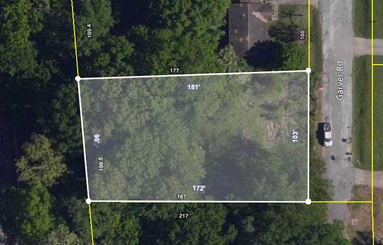 0 Garver RdRaleigh/Scenic HillsMemphisLevel lot in secluded, private residential area.Shelby10109755TNRoberts Dilatush & Cranes Rdc 1st Addn38128lot for sale$5,800 Photo 1