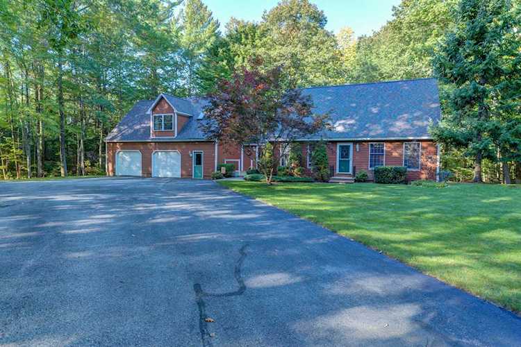 8 Moonlit DrWindhamME04062home for sale Photo 1