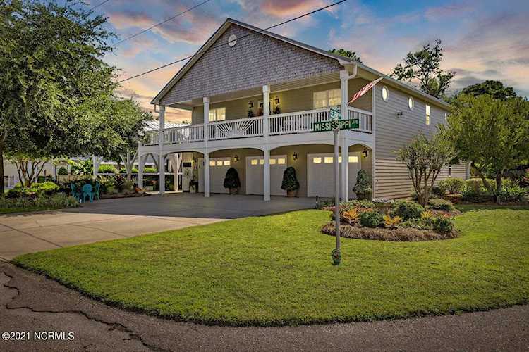 707 Mississippi Avenue Kure Beach, NC 28449