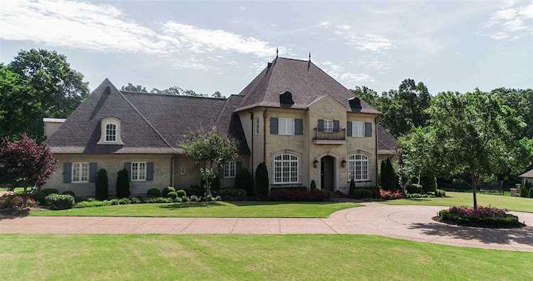 4242 Spring Place Dr Olive Branch, MS 38654