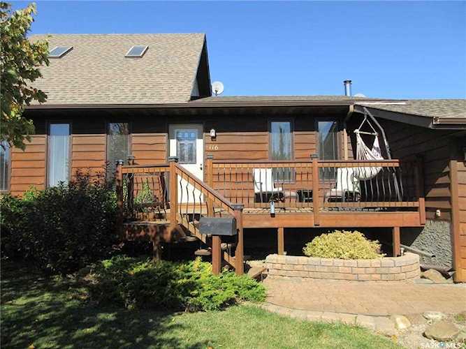 116 Courtside Crescent Pilot Butte, SK S0G 3Z0