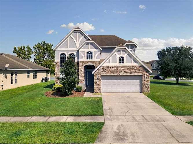 2238 Cedar Garden Dr Orlando, FL 32824
