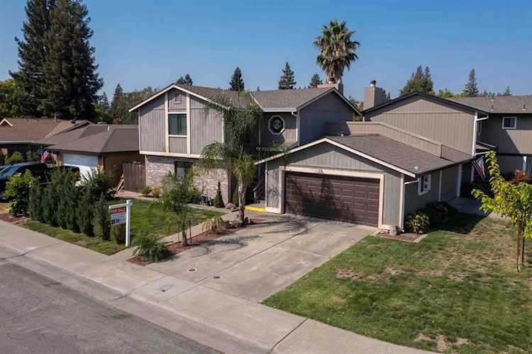 7292 Riverwind Way Sacramento, CA 95831