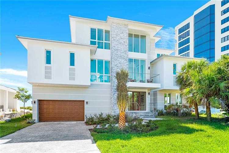 4422 N Highway A1A Hutchinson Island, FL 34949