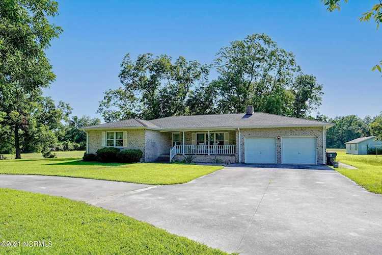 799 Stone Chimney Road Supply, NC 28462
