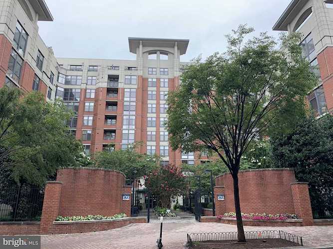 1021 Garfield St N #145 Arlington, VA 22201