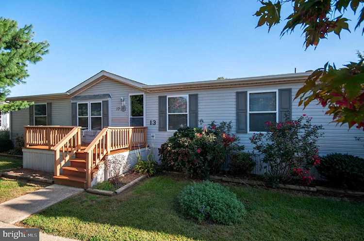 13 Enfield Ln Lewes, DE 19958 | MLS DESU2007702 Photo 1