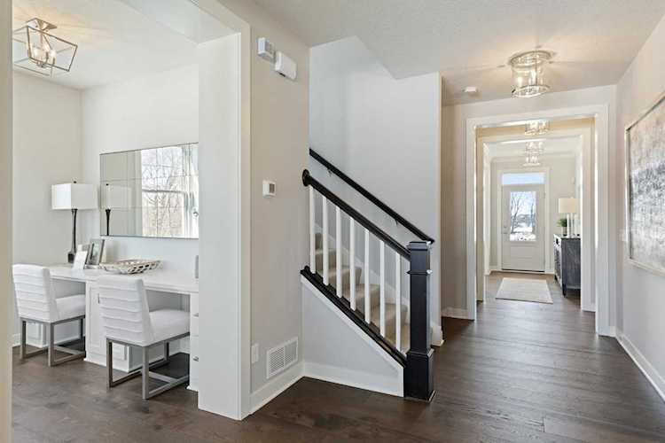 5206 Boulder Drive Chaska, MN 55318