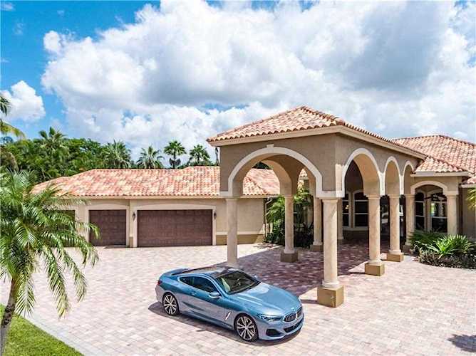 14530 Mustang Trl Southwest Ranches, FL 33330