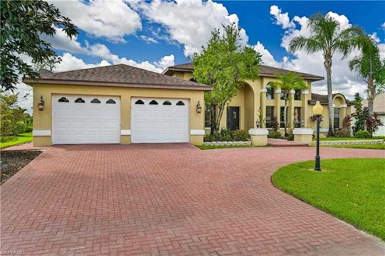 7544 Eaglet Ct Fort Myers, FL 33912