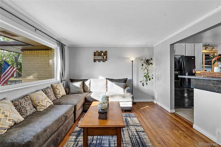 2221 Stacy Dr Denver, CO 80221