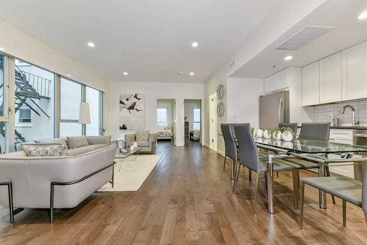 126 Salem St #6 Boston, MA 02113