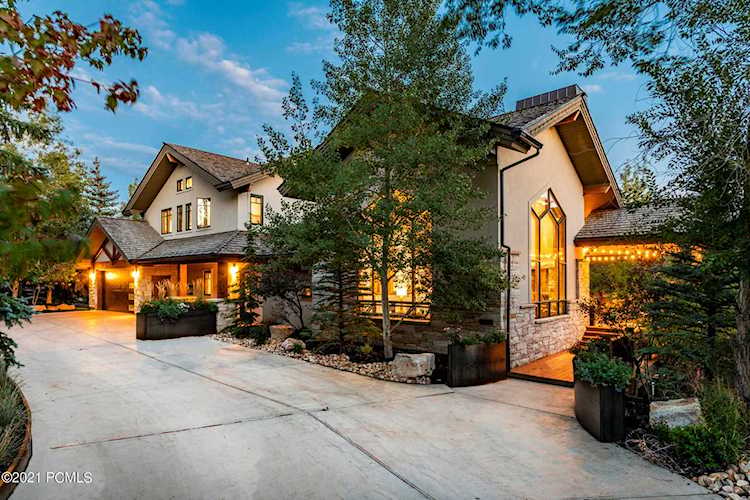 2608 Silver Cloud Dr Park City, UT 84060