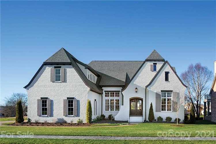 229 Verbena Ct Weddington, NC 28173