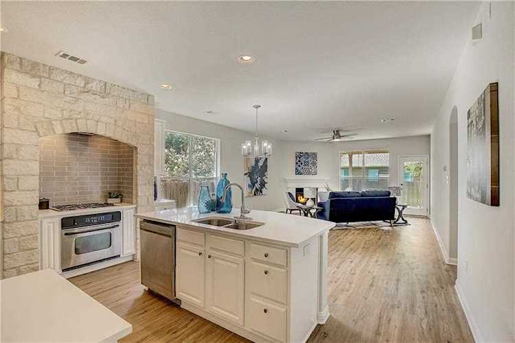 115 Arrowhead TRL Cedar Park, TX 78613