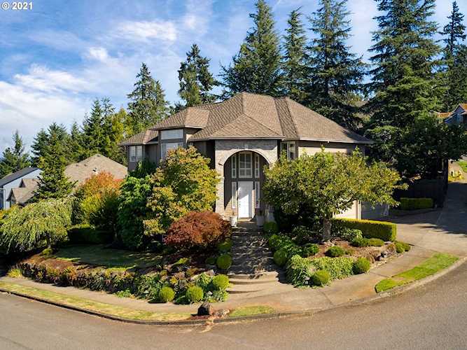 14394 SE Summit Ct Clackamas, OR 97015