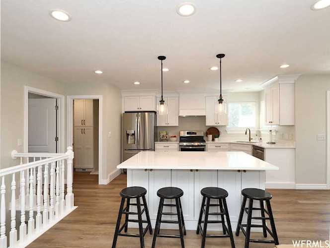 617 N 700 E Kaysville, UT 84037