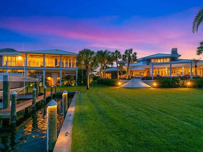 1906 Casey Key Rd Nokomis, FL 34275