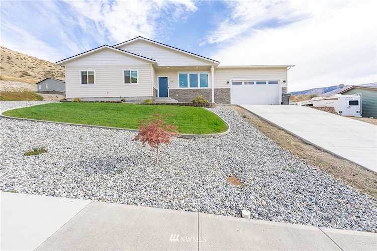 9972 Saska Way Entiat, WA 98822