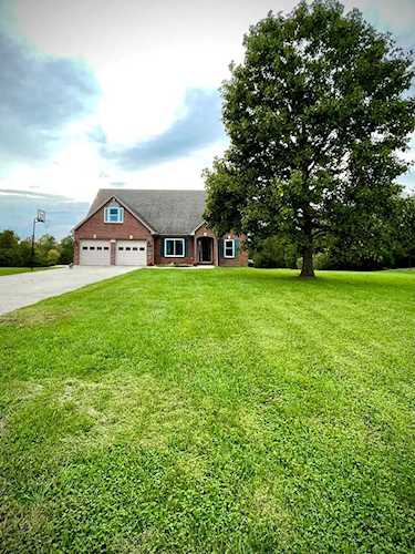 108 Mahan Ct Frankfort, KY 40601