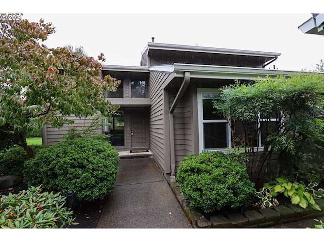 8180 SW Fairway Dr Wilsonville, OR 97070