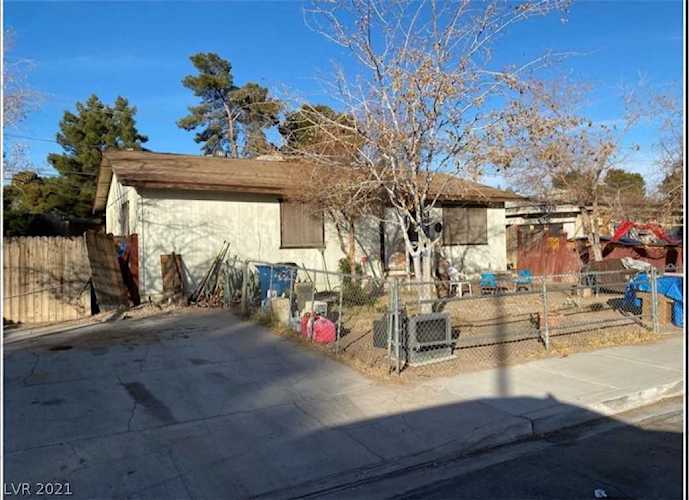 4225 Keithann Circle Las Vegas NV 89110 Listed for $205,000 in Charleston Gardens #3. Photo 1
