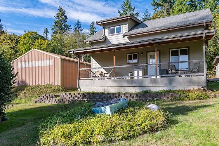 20584 Western Ave NE Indianola, WA 98342 | MLS® 1850400 Photo 1