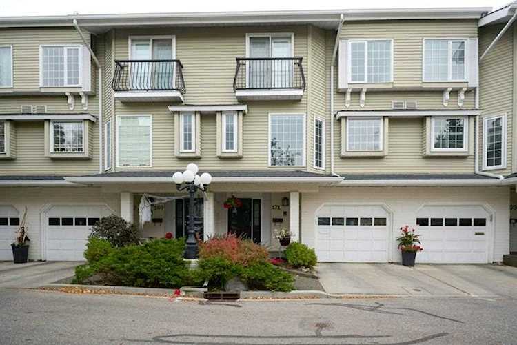 3437 42 St NW #171 Calgary, AB T3A 2M7
