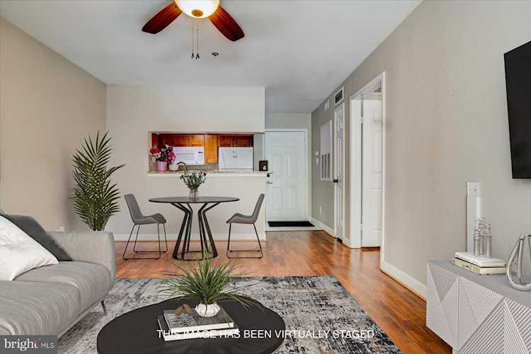 3311 Wyndham Circle #1194 Alexandria, VA 22302 | MLS® VAAX2004312 Photo 1