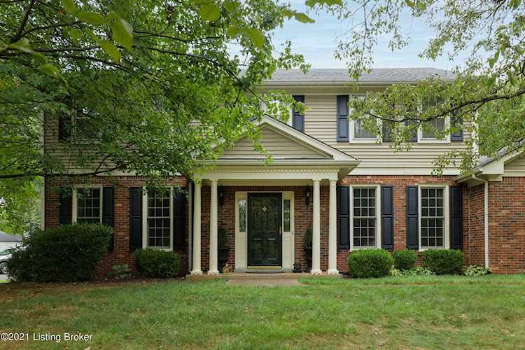 2403 Stannye Dr Louisville, KY 40222 | MLS 1594215 Photo 1