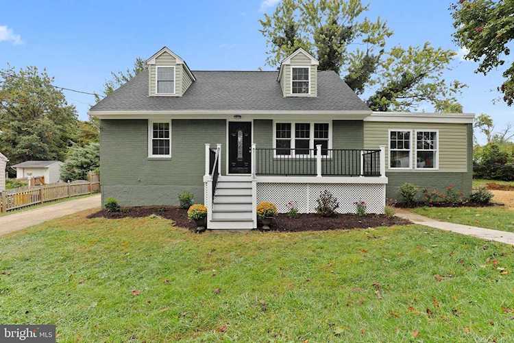 410 Maple Rd W Linthicum Heights, MD 21090