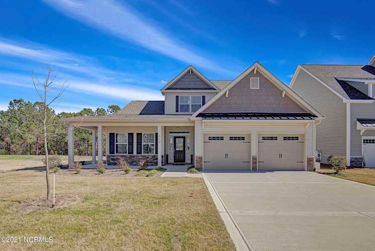 44 Man O War Lane Hampstead, NC 28443