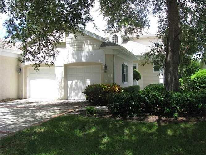 826 SW Carolina Circle Vero Beach, FL 32962