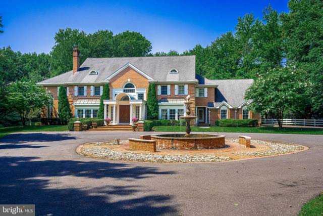 1 Cobblestone Ct Moorestown, NJ 08057