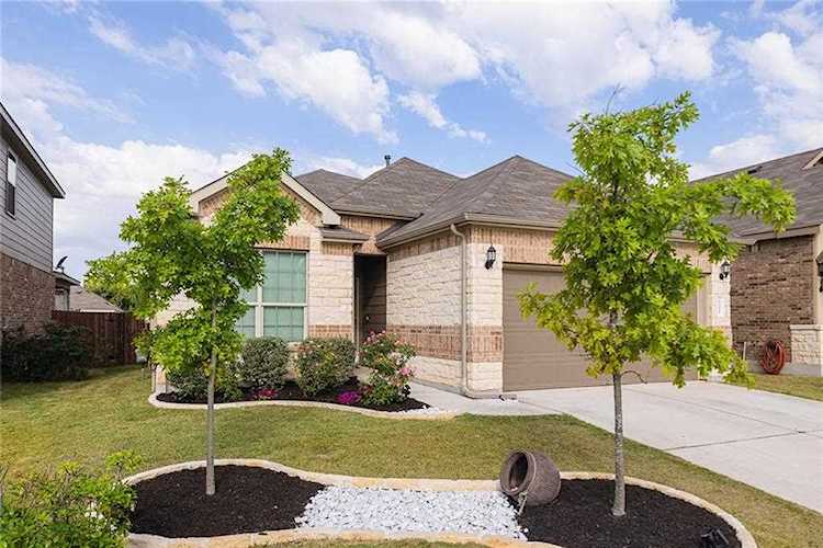 121 Methodius DR Hutto, TX 78634
