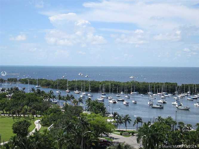 3400 SW 27th Ave #703 Coconut Grove, FL 33133