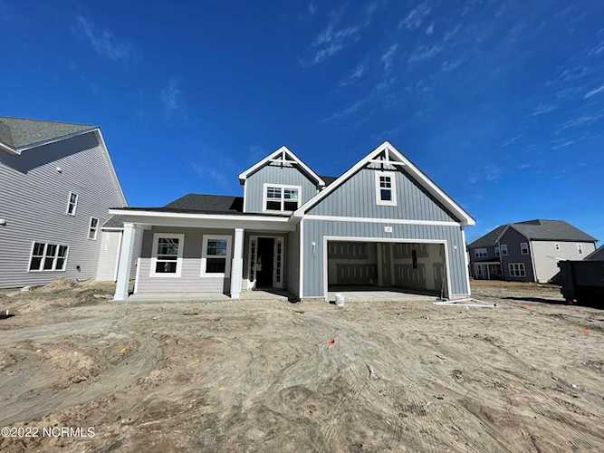 79 Man O War Lane Hampstead, NC 28443
