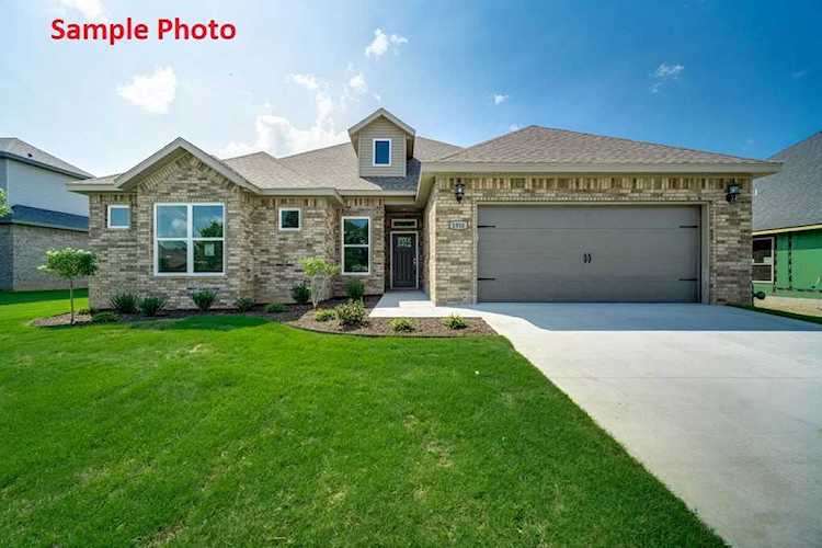 1933 Woodhause Circle Pea Ridge, AR 72751