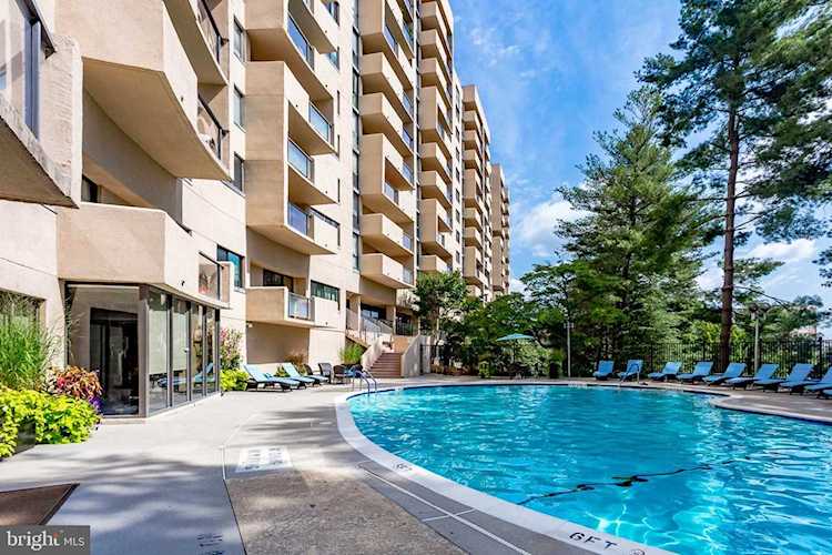 1101 Arlington Ridge Rd S #413 Arlington, VA 22202