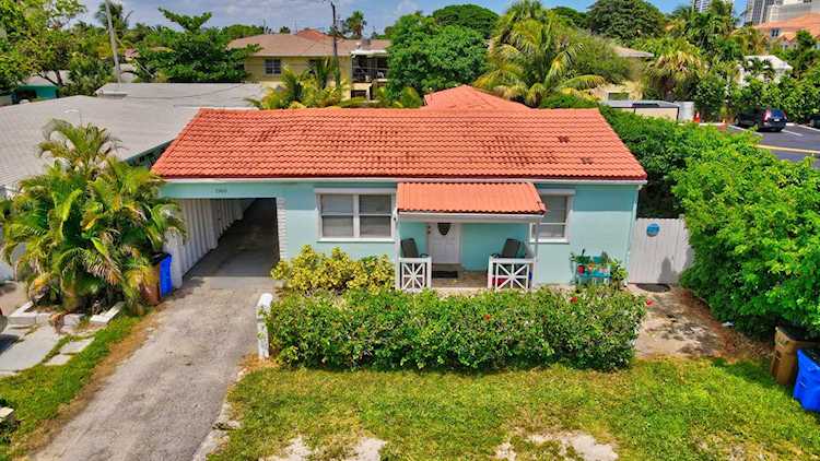 1969 NE 5 Street #1-2 Deerfield Beach, FL 33441