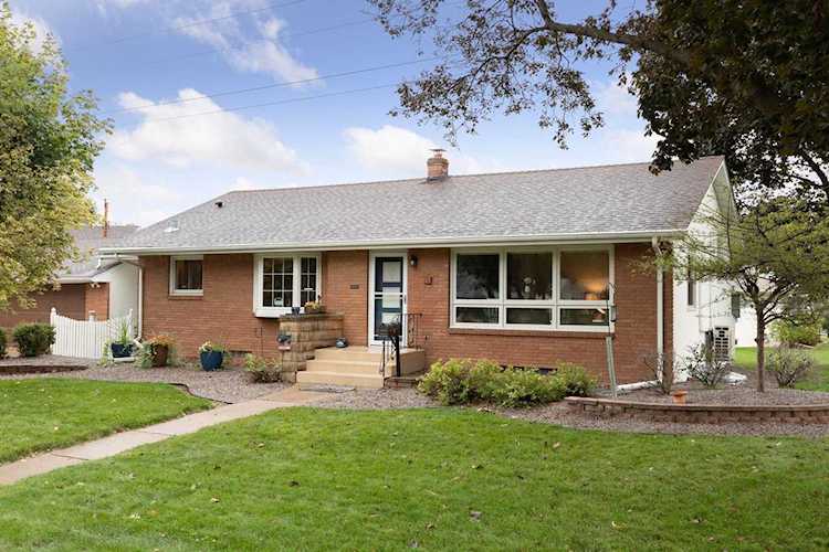 115 8th Street S South Saint Paul, MN 55075