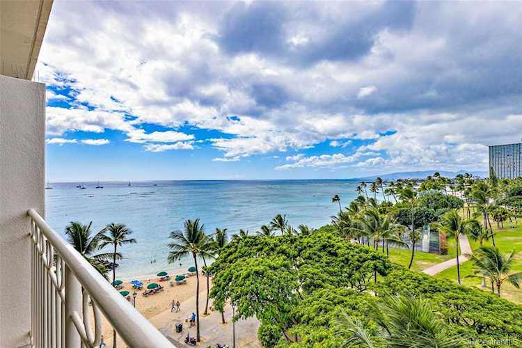 2161 Kalia Road #705 Honolulu, HI 96815 | MLS 202125040 Photo 1